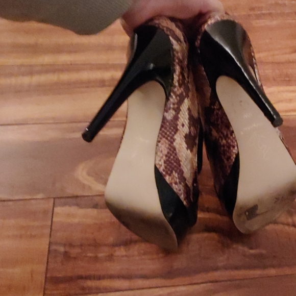 Baby phat heels - Picture 5 of 7